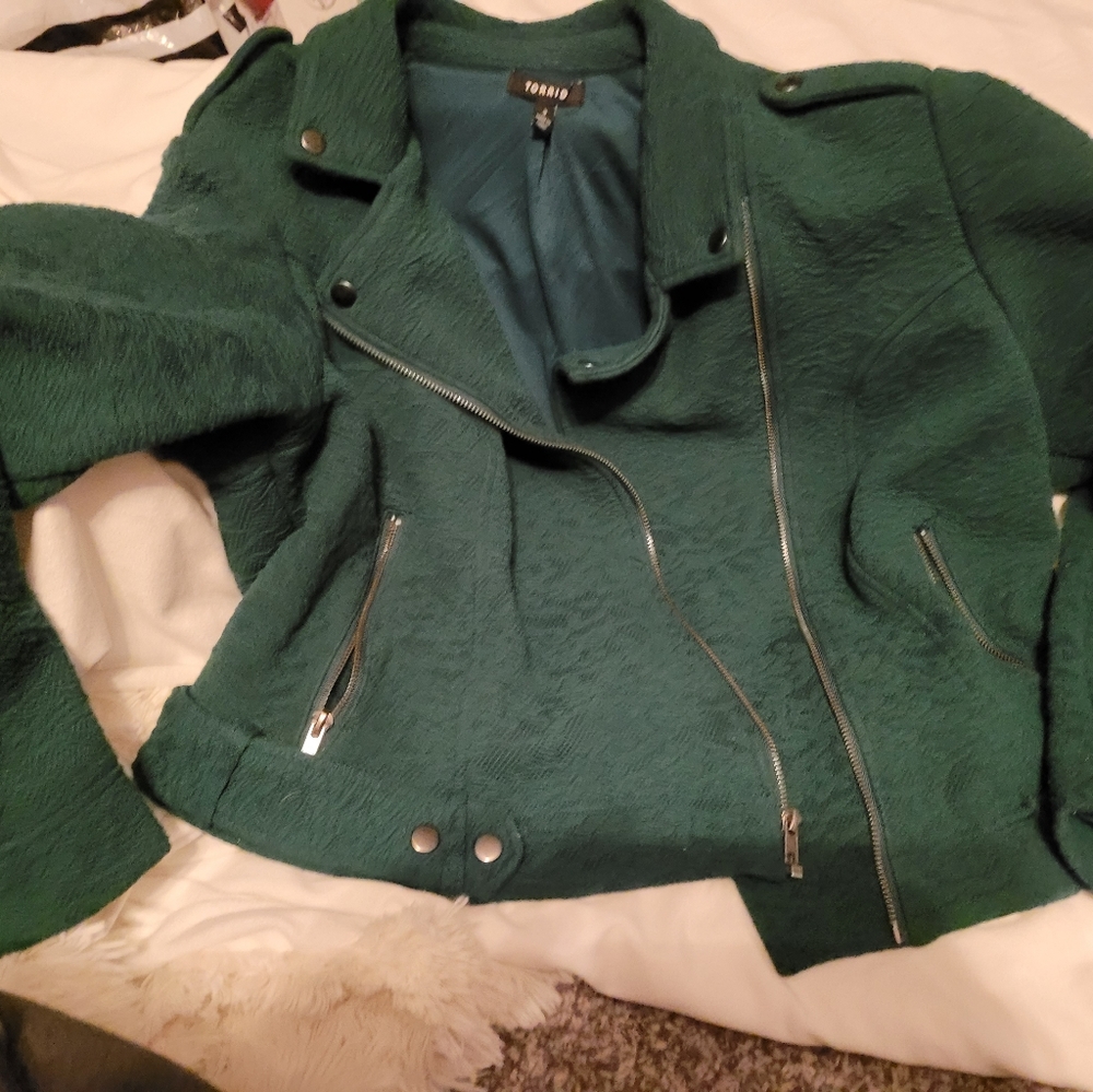 Torrid green cropped moto jacket